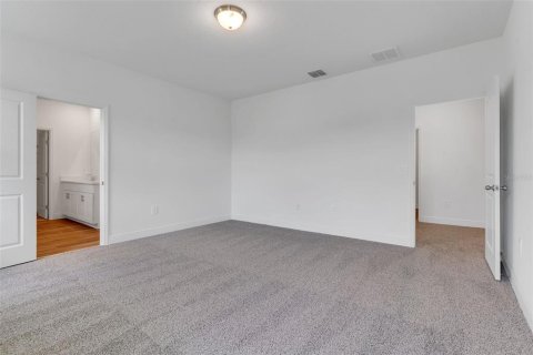 Villa ou maison à louer à Minneola, Floride: 4 chambres, 241.64 m2 № 1735198 - photo 21