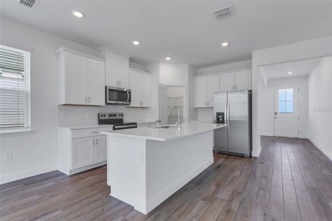 Villa ou maison à louer à Minneola, Floride: 4 chambres, 241.64 m2 № 1735198 - photo 8