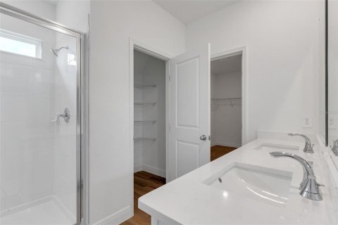 Villa ou maison à louer à Minneola, Floride: 4 chambres, 241.64 m2 № 1735198 - photo 28