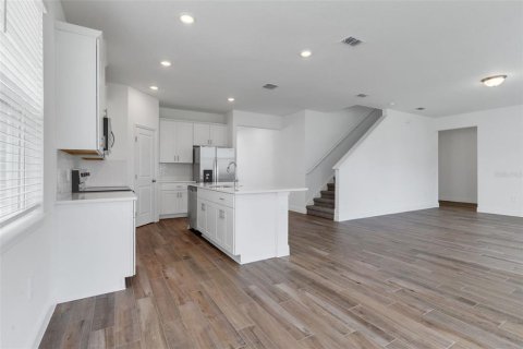 Villa ou maison à louer à Minneola, Floride: 4 chambres, 241.64 m2 № 1735198 - photo 12