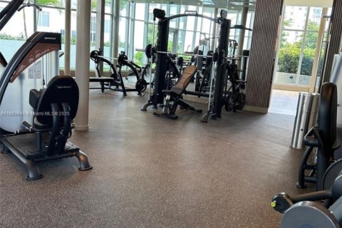 Condominio en alquiler en Miami, Florida, 2 dormitorios, 143.53 m2 № 1891510 - foto 26