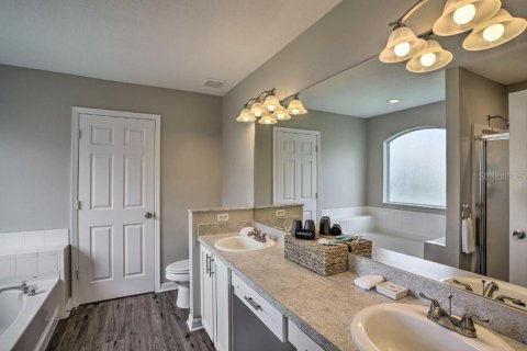 Villa ou maison à louer à Haines City, Floride: 4 chambres, 160.54 m2 № 2213585 - photo 25