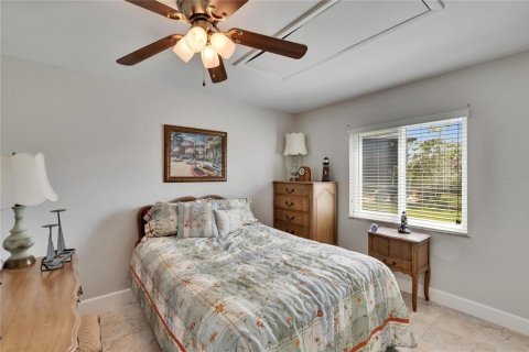 House in Apollo Beach, Florida 4 bedrooms, 238.39 sq.m. № 1679260 - photo 21
