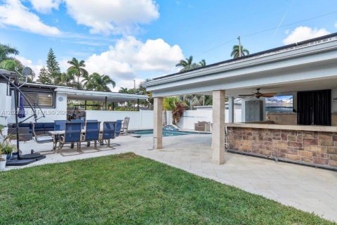 Casa en venta en Hollywood, Florida, 4 dormitorios, 173.54 m2 № 2077914 - foto 22