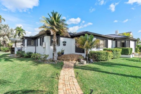 Casa en Hollywood, Florida 4 dormitorios, 173.54 m2 № 2077914