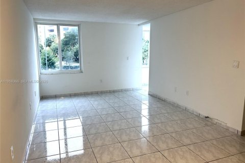 Снять в аренду кондоминиум в Санни-Айлс-Бич, Флорида 1 спальня, 65.96м2, № 2012036 - фото 8