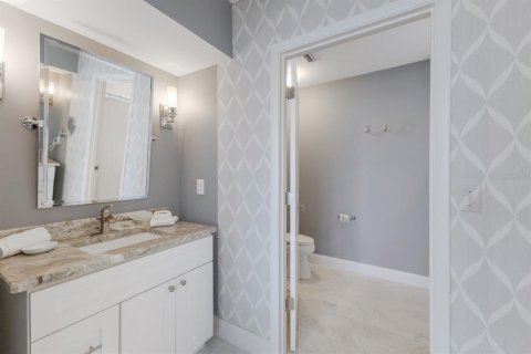 Adosado en venta en Longboat Key, Florida, 2 dormitorios, 133.78 m2 № 1898968 - foto 19