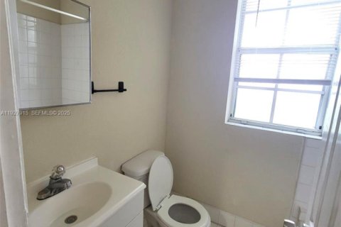 Снять в аренду квартиру в Майами, Флорида 1 спальня, 58.34м2, № 1988153 - фото 10