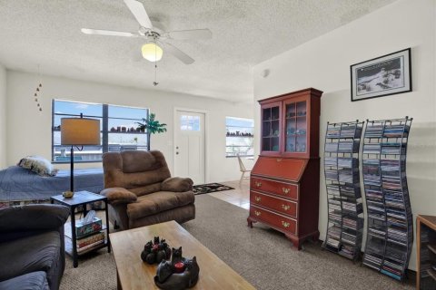 Condo in Holmes Beach, Florida, 1 bedroom № 2196045 - photo 4