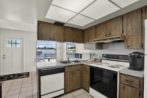 Condo in Holmes Beach, Florida, 1 bedroom № 2196045 - photo 7