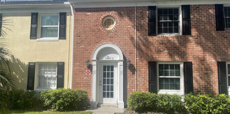 Condo in Tampa, Florida, 1 bedroom № 2118497