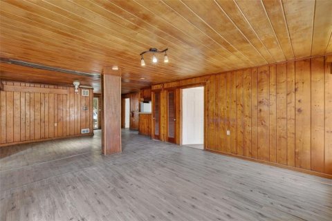 Propiedad comercial en venta en Eustis, Florida, 503.07 m2 № 2094724 - foto 16
