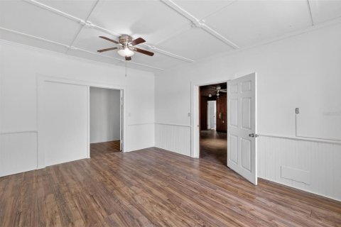 Propiedad comercial en venta en Eustis, Florida, 503.07 m2 № 2094724 - foto 26