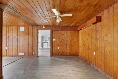 Propiedad comercial en venta en Eustis, Florida, 503.07 m2 № 2094724 - foto 14