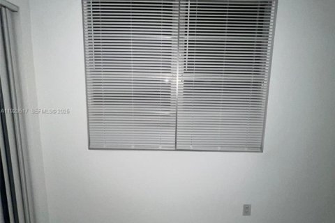 Condominio en alquiler en Pompano Beach, Florida, 2 dormitorios, 83.89 m2 № 1983585 - foto 8