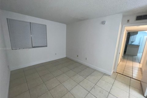 Condominio en alquiler en Pompano Beach, Florida, 2 dormitorios, 83.89 m2 № 1983585 - foto 29