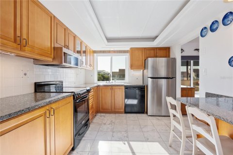Copropriété à vendre à Sarasota, Floride: 2 chambres, 135.27 m2 № 2404840 - photo 22