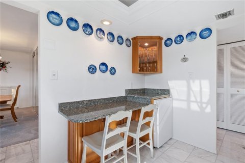 Copropriété à vendre à Sarasota, Floride: 2 chambres, 135.27 m2 № 2404840 - photo 21