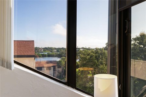 Copropriété à vendre à Sarasota, Floride: 2 chambres, 135.27 m2 № 2404840 - photo 17