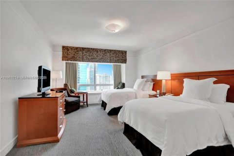 Купить кондоминиум в Майами, Флорида 2 спальни, 162.3м2, № 2032760 - фото 4