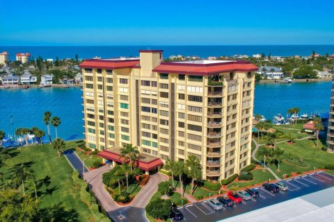 Condo in Clearwater, Florida, 3 bedrooms  № 1546490 - photo 2
