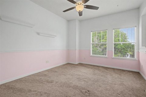 Casa en venta en New Port Richey, Florida, 5 dormitorios, 302.77 m2 № 2116949 - foto 21