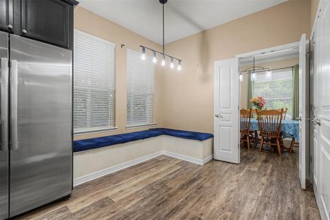 Casa en venta en New Port Richey, Florida, 5 dormitorios, 302.77 m2 № 2116949 - foto 6