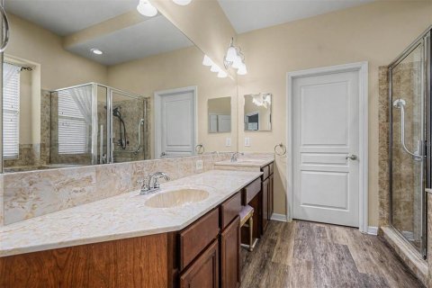 Casa en venta en New Port Richey, Florida, 5 dormitorios, 302.77 m2 № 2116949 - foto 15