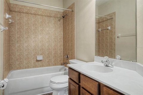 Casa en venta en New Port Richey, Florida, 5 dormitorios, 302.77 m2 № 2116949 - foto 27
