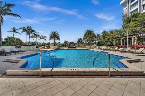 Condominio en alquiler en Miami Beach, Florida, 2 dormitorios, 110.55 m2 № 1952171 - foto 22