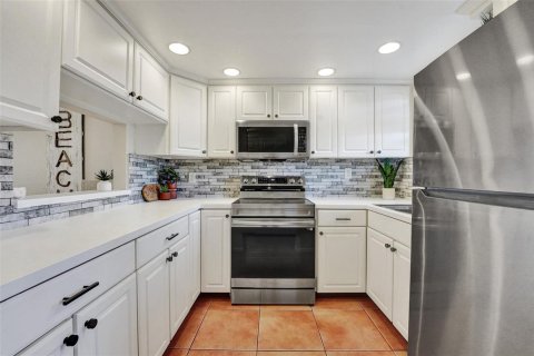 Condominio en venta en Margate, Florida, 1 dormitorio, 66.89 m2 № 2084960 - foto 2