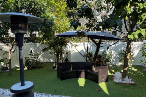 Villa ou maison à vendre à Pompano Beach, Floride: 3 chambres, 135.17 m2 № 2052697 - photo 30