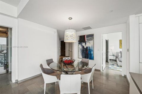 Снять в аренду кондоминиум в Майами, Флорида 2 спальни, 117.43м2, № 2145819 - фото 6