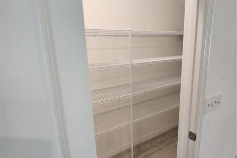 Adosado en venta en Orlando, Florida, 3 dormitorios, 145.86 m2 № 1777137 - foto 9