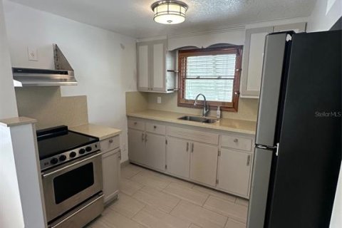Apartamento en alquiler en New Smyrna Beach, Florida, 2 dormitorios, 93.09 m2 № 1844475 - foto 11