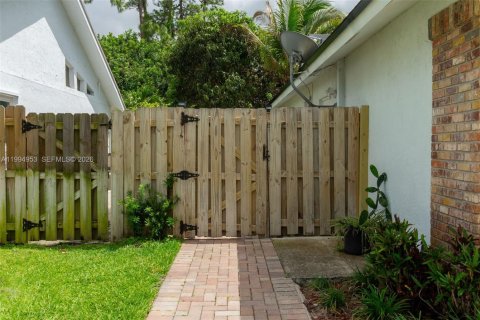 Купить виллу или дом в Веллингтон, Флорида 3 спальни, 149.85м2, № 2065457 - фото 22