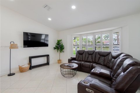 Купить виллу или дом в Веллингтон, Флорида 3 спальни, 149.85м2, № 2065457 - фото 7