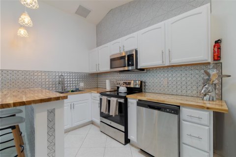 Купить виллу или дом в Веллингтон, Флорида 3 спальни, 149.85м2, № 2065457 - фото 4