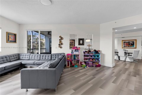 Copropriété à louer à Doral, Floride: 3 chambres, 261.06 m2 № 1758630 - photo 15