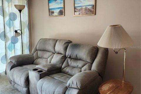 Condominio en alquiler en Port Charlotte, Florida, 2 dormitorios, 85.38 m2 № 1886244 - foto 4