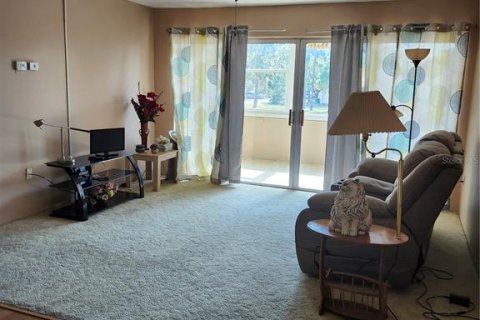 Condominio en alquiler en Port Charlotte, Florida, 2 dormitorios, 85.38 m2 № 1886244 - foto 6