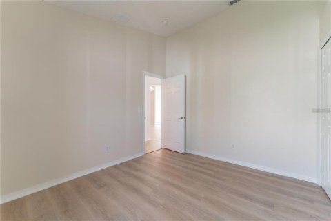 Villa ou maison à louer à Kissimmee, Floride: 5 chambres, 198.44 m2 № 2383885 - photo 23