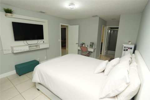 Villa ou maison à vendre à Coconut Creek, Floride: 3 chambres, 133.78 m2 № 1950905 - photo 25