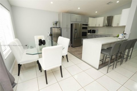 Villa ou maison à vendre à Coconut Creek, Floride: 3 chambres, 133.78 m2 № 1950905 - photo 5