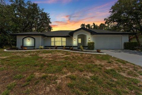 Casa en venta en Spring Hill, Florida, 3 dormitorios, 185.34 m2 № 1854548 - foto 2