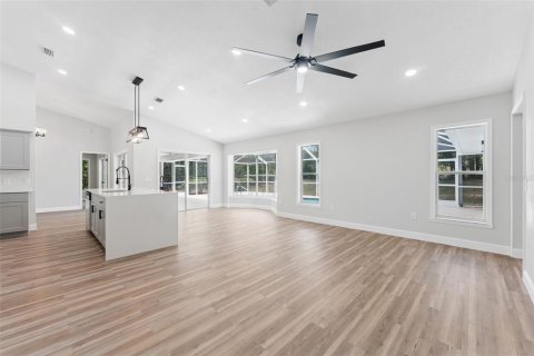 Casa en venta en Spring Hill, Florida, 3 dormitorios, 185.34 m2 № 1854548 - foto 9
