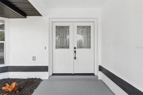 Casa en venta en Spring Hill, Florida, 3 dormitorios, 185.34 m2 № 1854548 - foto 3