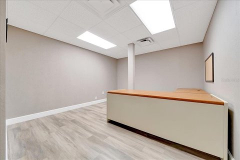 Propiedad comercial en alquiler en Ocala, Florida, 464.51 m2 № 1766077 - foto 15