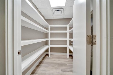 Propiedad comercial en alquiler en Ocala, Florida, 464.51 m2 № 1766077 - foto 22