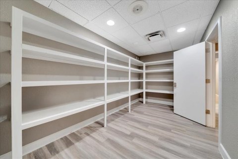 Propiedad comercial en alquiler en Ocala, Florida, 464.51 m2 № 1766077 - foto 23